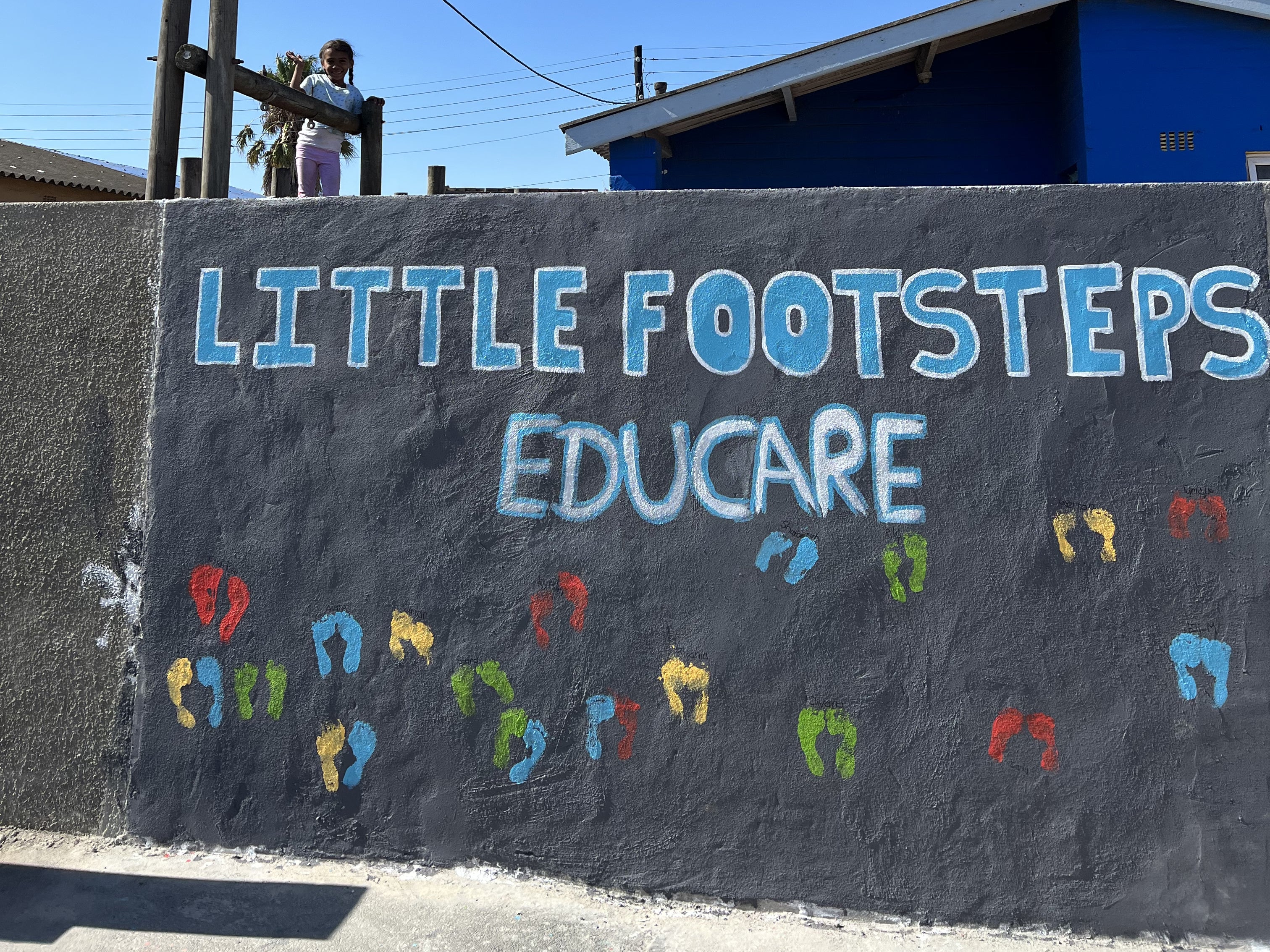 Freiwilligenarbeit bei Little Footsteps: Ein Einblick in die Bildungsungleichheit in Kapstadt